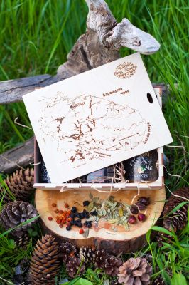 Набор из варенья и соусов "Вкус Севера"